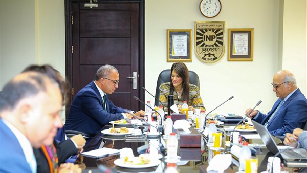 وزيرة التخطيط 