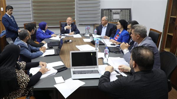 الدكتور إبراهيم صابر