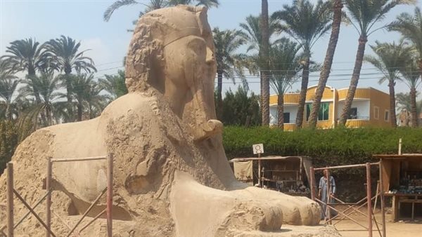 تمثال أبو الهول بالحديقة