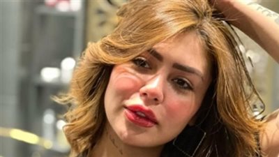 بدء جلسة محاكمة التيك توكر هدير عبد الرازق بتهمة نشر الفسق والفجور