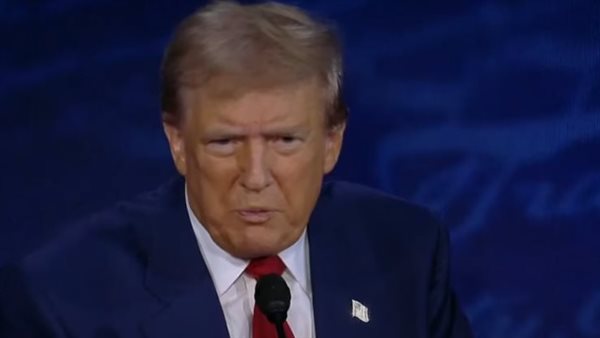 دونالد ترامب 