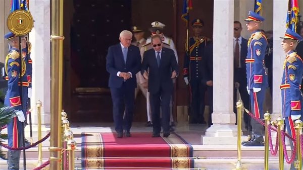 الرئيس السيسي يستقبل