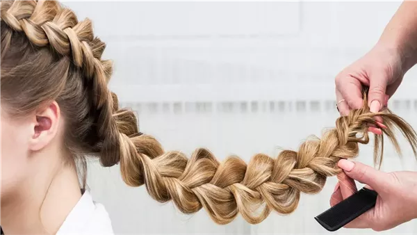 تسريحات شعر سهلة