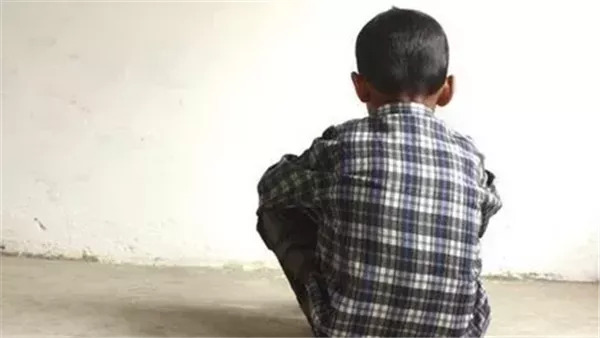  أطفال أيتام - تعبيرية