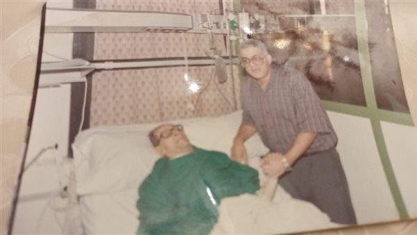 لحظة إفاقة نجيب محفوظ