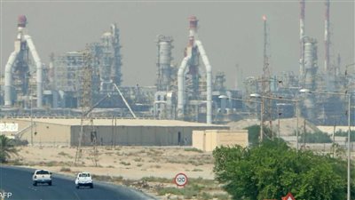 طقس الكويت اليوم.. شديد الحرارة والموج يعلو أحيانًا 