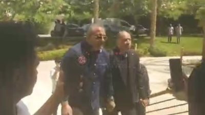 طاهر أبو زيد وجمال عبد الحميد على رأس الحضور في جنازة إيهاب جلال