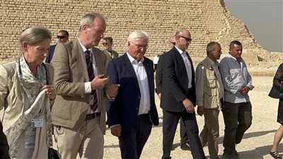 رئيس ألمانيا يزور الهرم المدرج بسقارة | صور