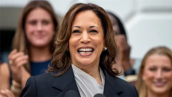 كامالا هاريس