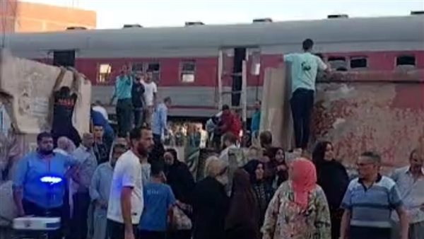 تصادم قطارين 