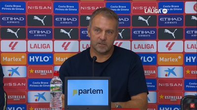 مدرب برشلونة: سعيد جدا بأداء الفريق.. ولا أتحجج بقرارات التحكيم