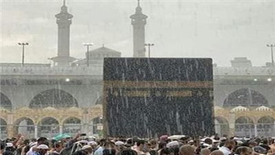 سيول في السعودية على 4 مناطق.. وأمطار تسبقها عاصفة على المدينة