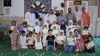 مسجد جنة الفردوس بالشروق يحتفل بحفظة القرآن الكريم| صور 