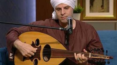 احتفالًا بالمولد النبوي الشريف.. المنشد محمود التهامي ضيف عمرو الليثي اليوم