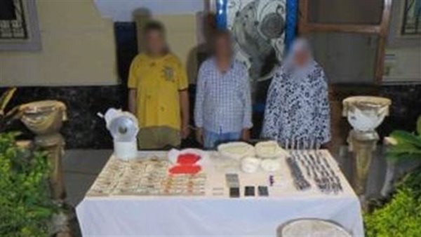 المتهمون والمضبوطات