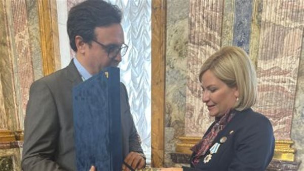 لقاء وزير الثقافة