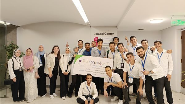 طلاب هندسة حلوان