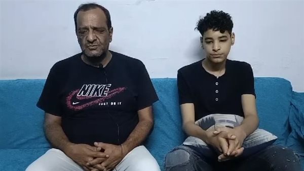 متضررون من انهيار