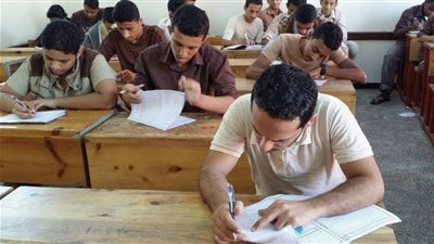 بعد دمج المواد.. التعليم تعلن مواصفات الورقة الامتحانية لمادة الرياضيات التطبيقية لطلاب الثانوية العامة