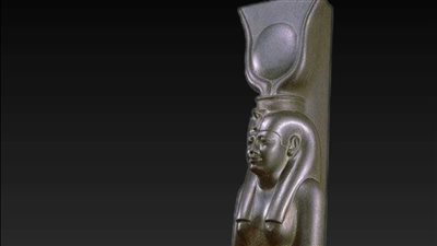 المتحف المصري بالتحرير يعرض تمثالا فريدا للمعبودة إيزيس | صور