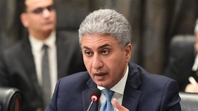 وزير السياحة: عقد شراكات مع القطاع الخاص لتقديم وتشغيل الخدمات بالمواقع الأثرية والمتاحف