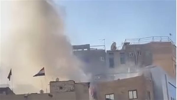 جانب من الحريق