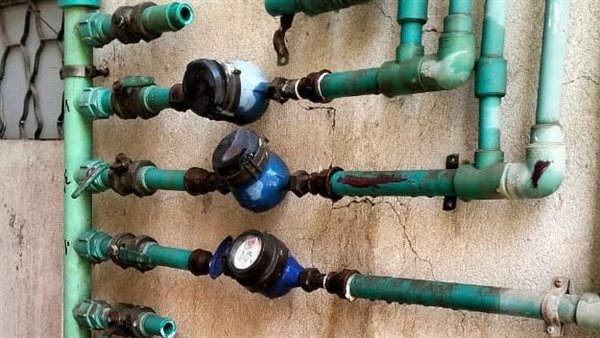 وصلات مياه مخالفة