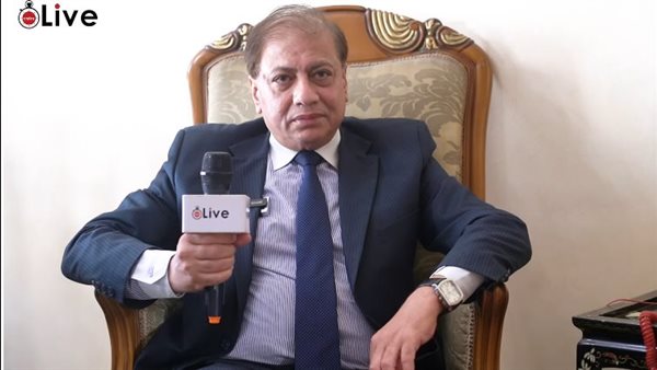 علاء رياض شقيق الفنان