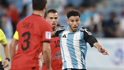 بعد ارتباطه ببيراميدز.. حمدي فتحي على رأس قائمة الوكرة في معسكر إسبانيا