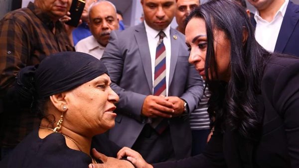 أم اليتامى والدة