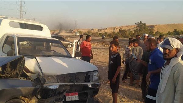 تصادم سيارتين في