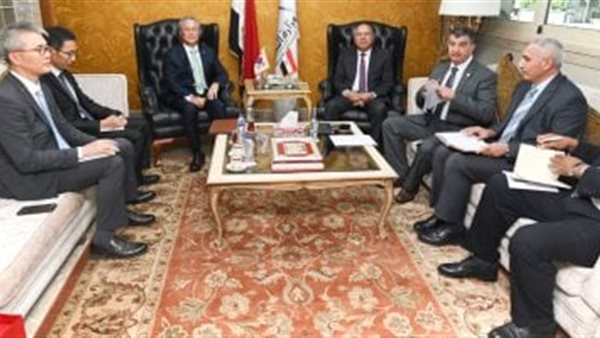 خلال اللفاء