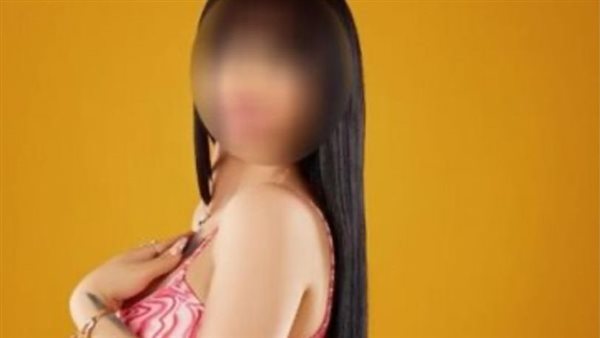 راقصة شهيرة 