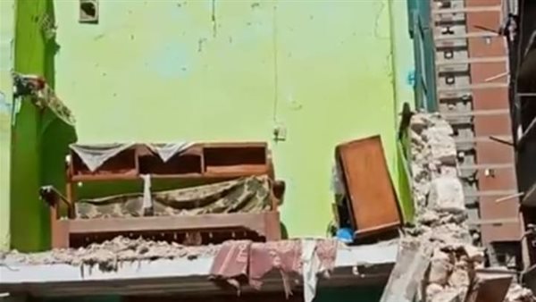 انهيار جزئي لمنزل