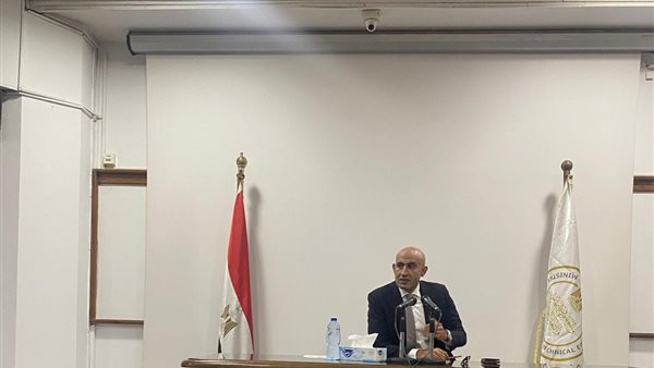 محمد عبد اللطيف وزير