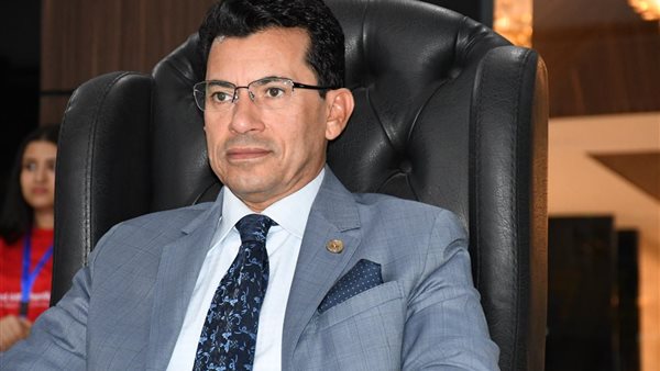 وزير الرياضة