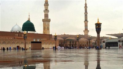 حالة الطقس في السعودية اليوم.. السيول تمتد إلى المدينة المنورة