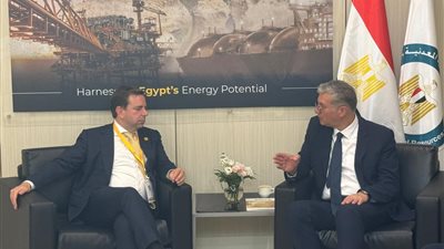 وزير البترول يبحث خطة وضع أول بئر بشمال كليوباترا ومارينا على الإنتاج العام المالي الحالي