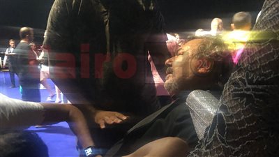 أصيب بجروح.. سقوط الموسيقار أحمد الجبالي في افتتاح مهرجان الغردقة لسينما الشباب| صور