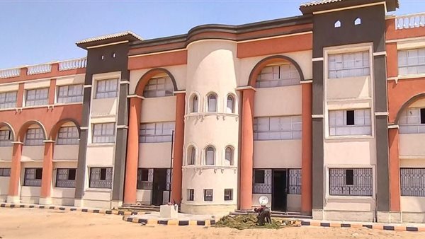 مدراس بمدينة حدائق