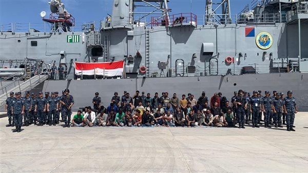 القوات البحرية تنجح