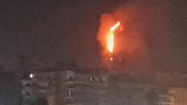 جانب من الحريق