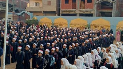 وسط متابعة قيادات الأزهر.. انتظام الدراسة بالمعاهد الأزهرية ذات الفترتين| صور