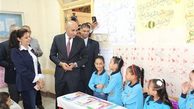 وزير التعليم يوجه بحصر العجز في المعلمين وتفعيل الحلول المعلن عنها للأزمة