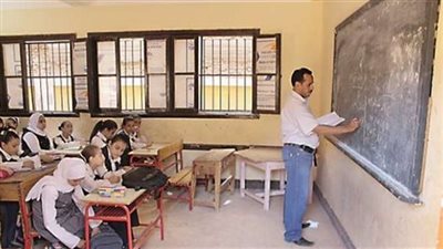 ننشر فئات المعلمين غير المستحقين لحافز التدريس