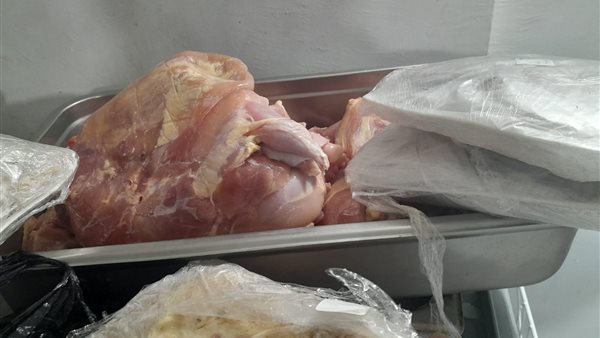 ضبط لحوم ودواجن غير