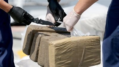 ضبط مسجل خطر بتهمة حيازة مواد مخدرة بمركز سنورس في الفيوم