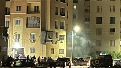 نشوب حريق في وحدة سكنية بالسويس.. والحماية المدنية تسيطر عليه 