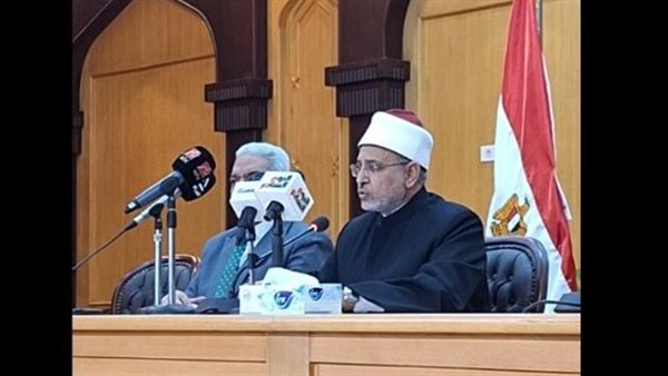 جانب من المؤتمر الصحفي