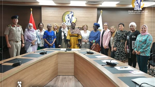 القومي للمرأة يجتمع